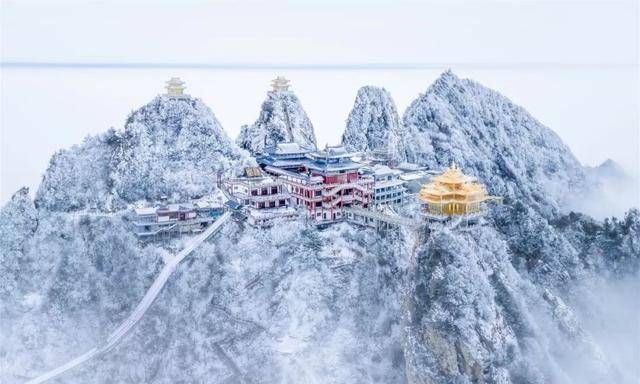 中国的名山大川有哪些有什么特点