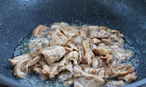 炒菜前肉要怎么腌制具体操作方法视频
