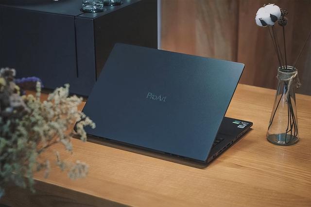 联想和华硕笔记本哪个好做（华硕联想两款专业创作本对比）(6)