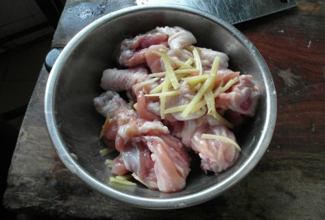 怎样炸鸡腿又香又脆,炸鸡腿怎么炸才又脆又嫩图27