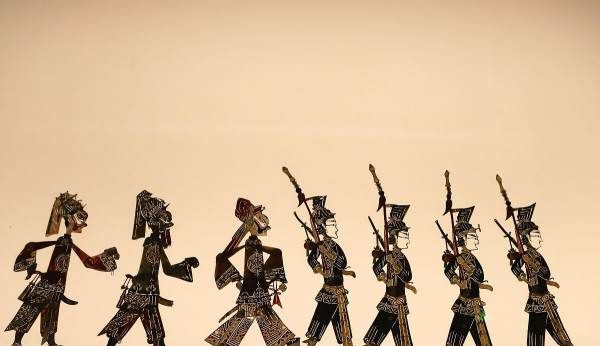 唐山皮影戏的来历,皮影戏的历史起源及对外传播图11