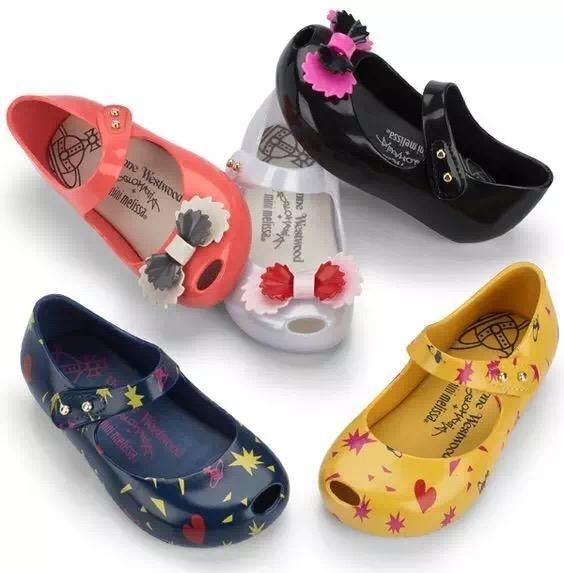 国际一线品牌童装（海外童装最佳好设计Top10）(8)