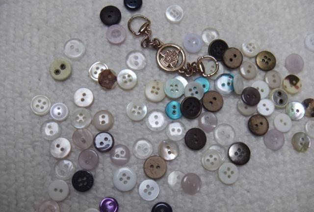 衬衫领子上有纽扣和没有纽扣,有什么区别