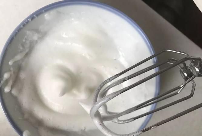 用矿泉水瓶打发鸡蛋清要多久