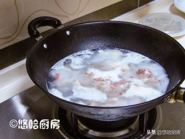 如何炖出又白又浓的羊肉汤（只要十分钟就能喝）(5)