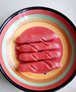 ​微波炉烤肠要几分钟用什么火，黑胡椒烤肠微波炉烤几分钟？