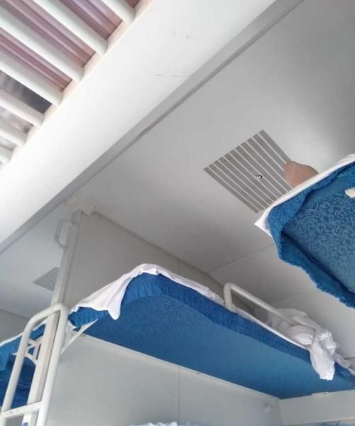 火车上有可以充电的地方吗