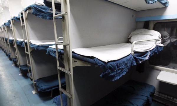 火车硬卧有被子,火车硬卧有没有被子的图4