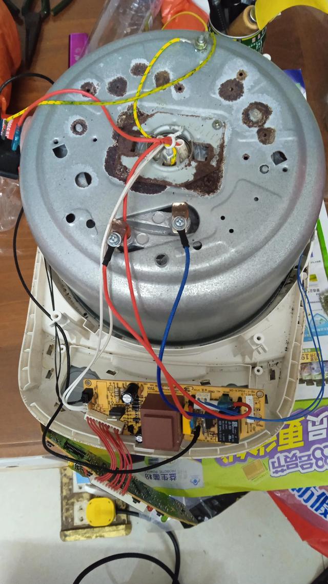 美的智能电饭煲维修点在哪里（美的智能电饭煲的维修）(6)