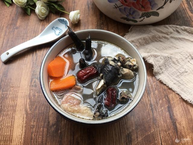 广东靓汤家常煲汤大全及功效(广东老火靓汤之)(1)