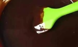 可可粉做巧克力简单做法,用可可粉怎么做巧克力具体怎么做?图7