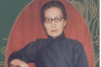 被称为冬皇的坤生,冬皇的坤生指的是图3