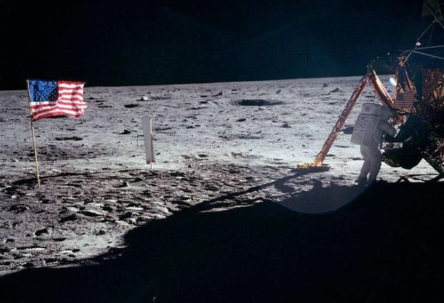 月亮的起源，关于月亮的起源诗词？图3