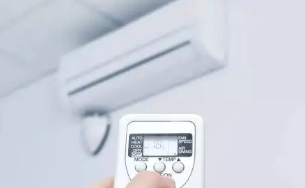 吹空调需要在室内放盆水吗,吹空调:要不要放一盆水在房间图2