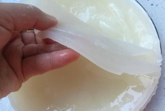 淀粉做的凉皮易碎是何原因