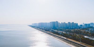 ​钱塘江在哪个省哪个市，钱塘江北岸为杭州哪个区