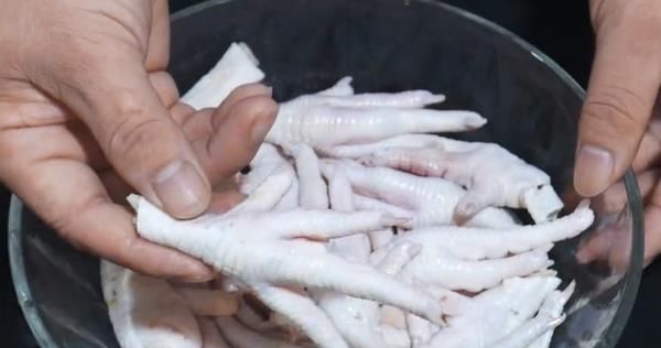 酸辣鸡爪为什么要冷藏