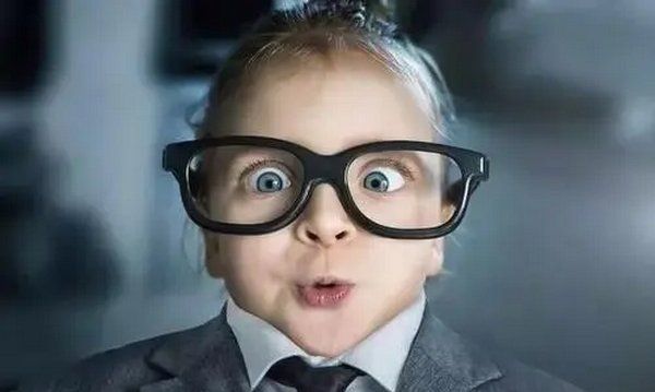 防蓝光的镜片和普通的有什么区别,镜片防蓝光和不防蓝光有什么区别图2