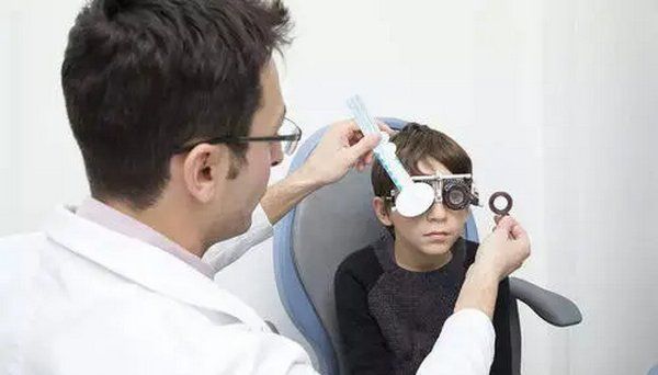 防蓝光的镜片和普通的有什么区别,镜片防蓝光和不防蓝光有什么区别图3