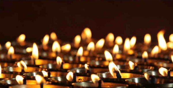 长明灯象征什么,鲁迅示众有什么象征意义图4