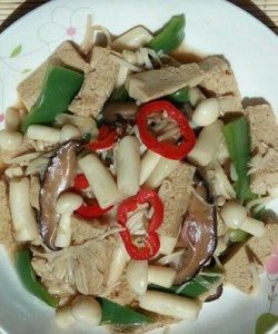 ​炒冻豆腐怎么做好吃,冻豆腐怎么炒才好吃什么菜做好吃
