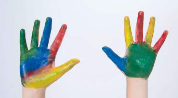 门上被喷油漆怎么洗掉,门锁上被沾到了油漆怎么办图4