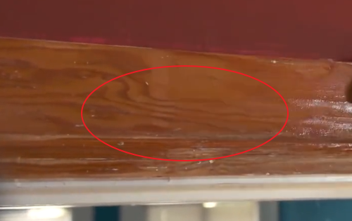 门上被喷油漆怎么洗掉,门锁上被沾到了油漆怎么办图14