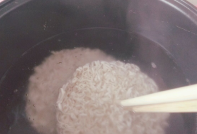 电饭煲可以煮面,电饭煲如何煮面条图4