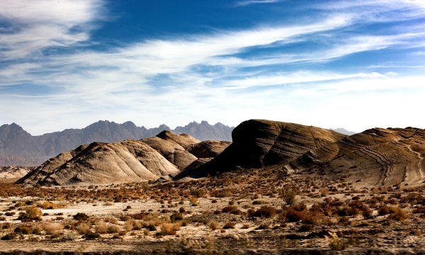 三山两盆的名称,三山夹两盆三山指什么图4