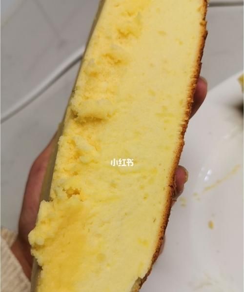我在家用电饭锅做的蛋糕为什么每次都不太熟呢