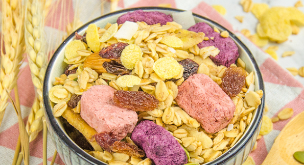 酸奶果粒麦片怎么吃,酸奶果粒烘培燕麦片可不可以煮着吃图1