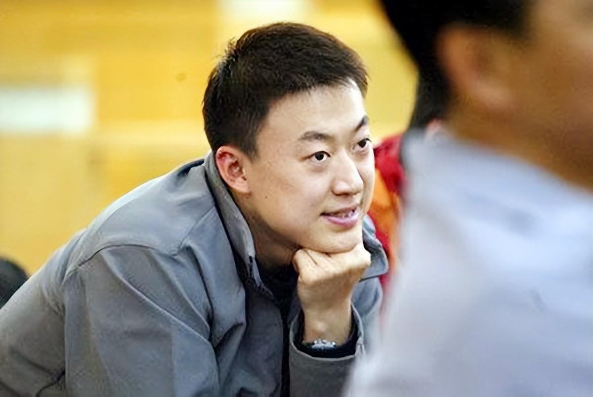 再婚10年的国乒教练马琳，后来过得怎样了？