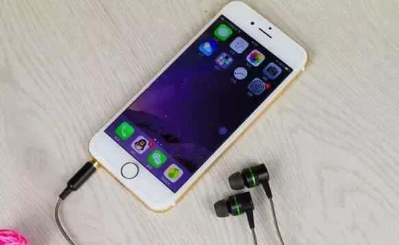 苹果6s没插耳机一直显示耳机状态怎么弄(苹果6s解除耳机模式)