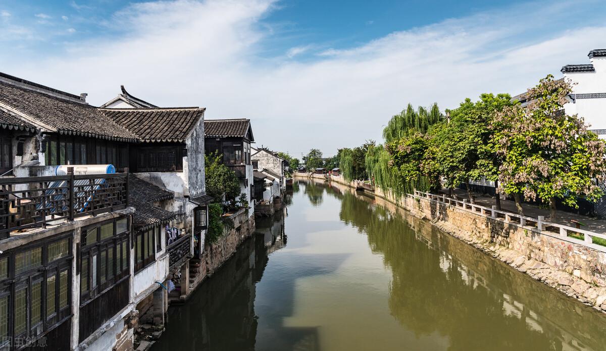 江苏省苏州市张家港市属于哪个区（张家港在哪个省哪个地方）