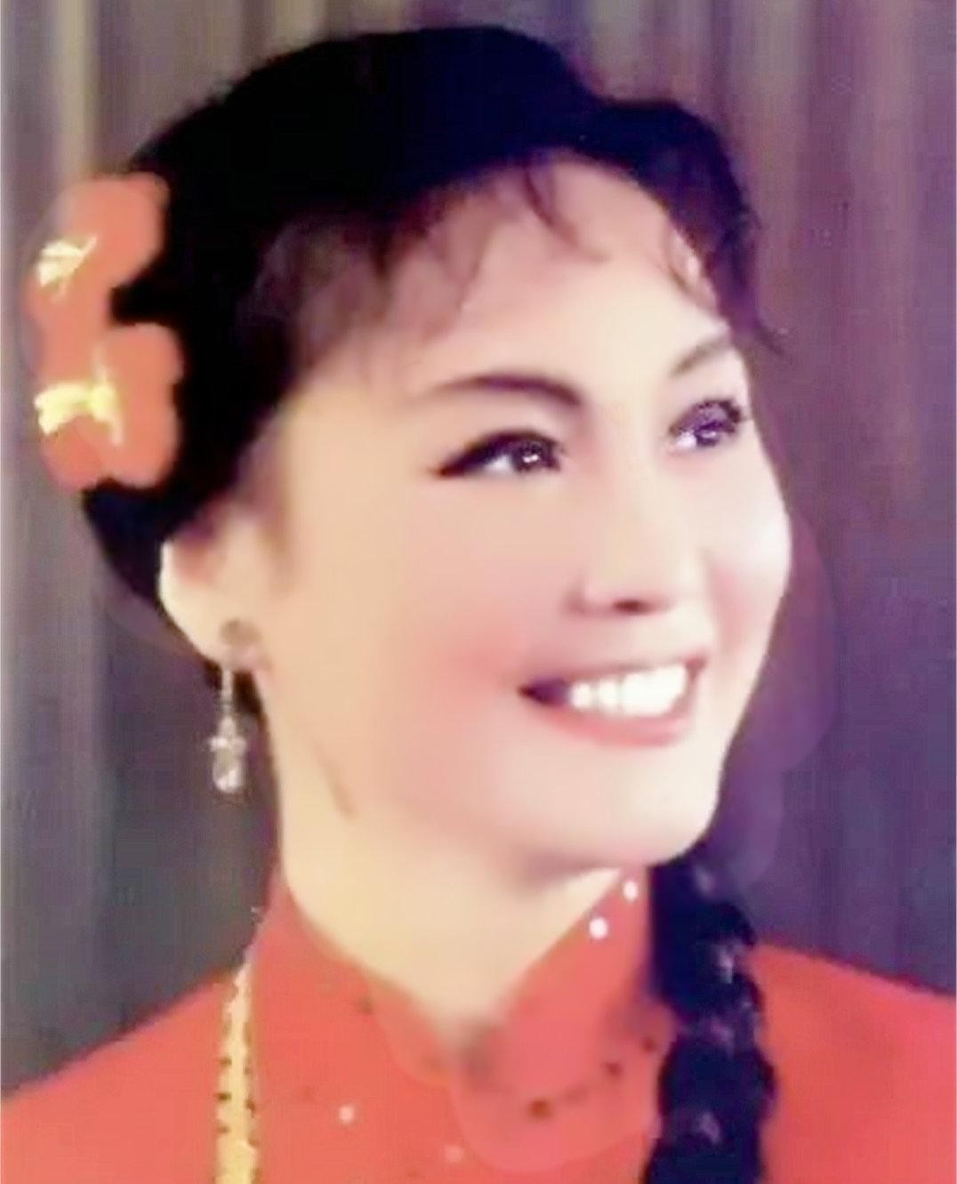 歌手李谷一：与金铁霖离婚难以割舍，再婚后愧对女儿，人生难十全