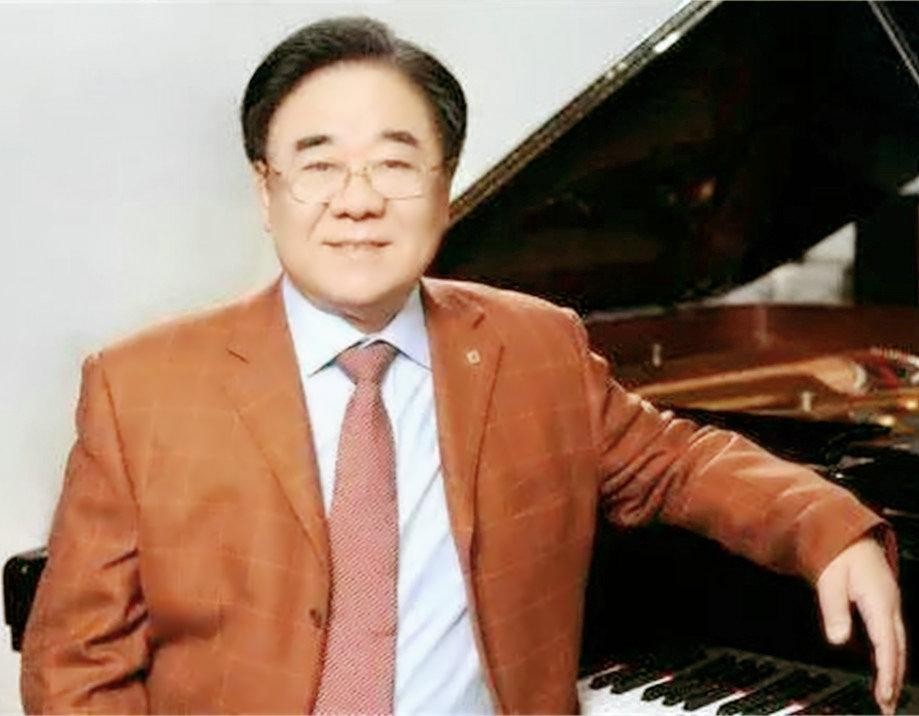 歌手李谷一：与金铁霖离婚难以割舍，再婚后愧对女儿，人生难十全