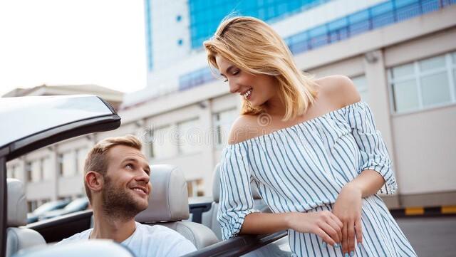 男生被女生倒追的时候心里在想什么（男生对待跟自己表白过的女生）