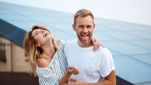 男生被女生倒追的时候心里在想什么（男生对待跟自己表白过的女生）