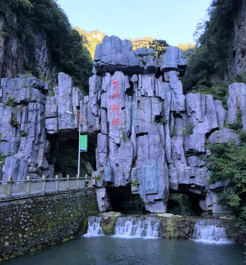 襄阳市区有什么好玩的景点介绍（襄阳有什么好玩的景点介绍）