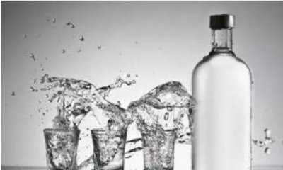 ​贵宾级五粮液多少钱一瓶，52度五粮液贵宾级酒品酒价格表