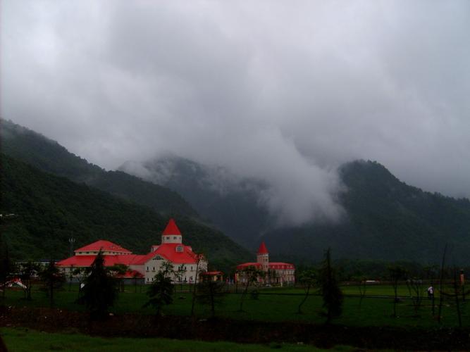 7、温江区西岭雪山