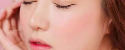 ​腮红打在什么位置