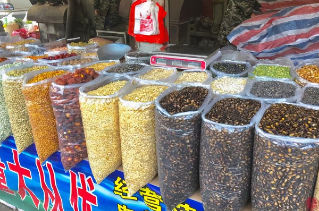 菜场里面最缺什么店啊(菜场里面做什么生意好)