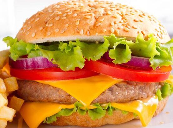 汉堡加热微波炉几分钟(汉堡裹着纸能微波吗)