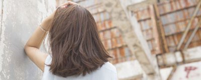 ​头发干枯脱发怎么办