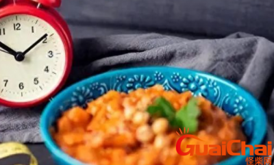 ​轻断食对身体是有益还是有害（辟谷的科学性居然能重建免疫系统）