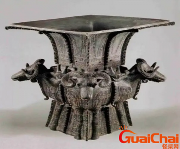 ​四羊方尊是做什么用的？四羊方尊用于祭祀吗？它是(中国十大顶级文物之一)吗？