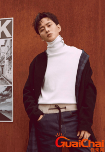 ​黄宥明是几线艺人？为什么这么火？