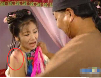 ​分分钟爆笑的穿帮镜头，邓超对董洁做了啥，不怕孙俪看了吃醋么