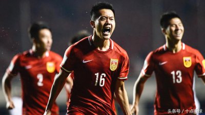 ​黄博文退出微博，国足队长感叹：怎么踢都被骂，想让我们都消失？